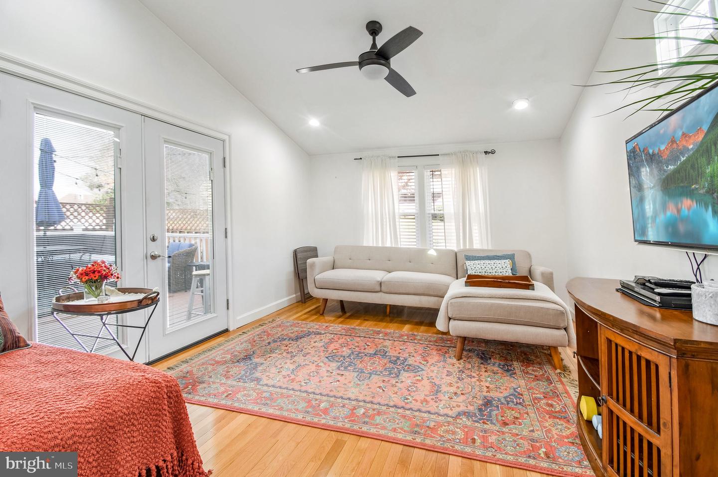 3229 VISTA ST NE, WASHINGTON, District Of Columbia 20018, 4 Bedrooms Bedrooms, 11 Rooms Rooms,2 BathroomsBathrooms,Residential,For sale,3229 VISTA ST NE,DCDC2171834 MLS # DCDC2171834