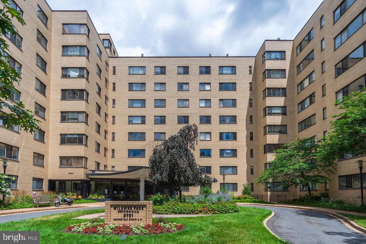 3701 CONNECTICUT AVE NW #311, WASHINGTON, District Of Columbia 20008, ,1 BathroomBathrooms,Residential,For sale,3701 CONNECTICUT AVE NW #311,DCDC2186718 MLS # DCDC2186718