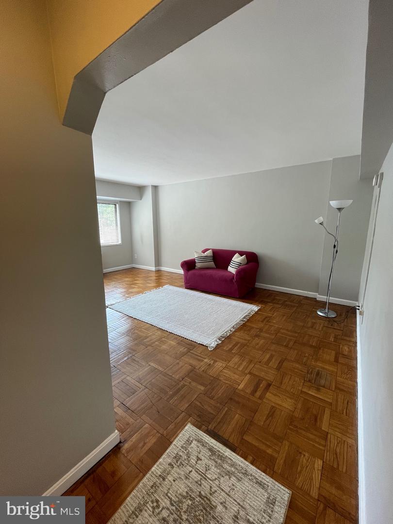 3701 CONNECTICUT AVE NW #311, WASHINGTON, District Of Columbia 20008, ,1 BathroomBathrooms,Residential,For sale,3701 CONNECTICUT AVE NW #311,DCDC2186718 MLS # DCDC2186718