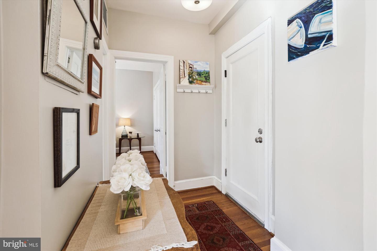 18 9TH ST NE #207, WASHINGTON, District Of Columbia 20002, 1 Bedroom Bedrooms, ,1 BathroomBathrooms,Residential,For sale,18 9TH ST NE #207,DCDC2186936 MLS # DCDC2186936