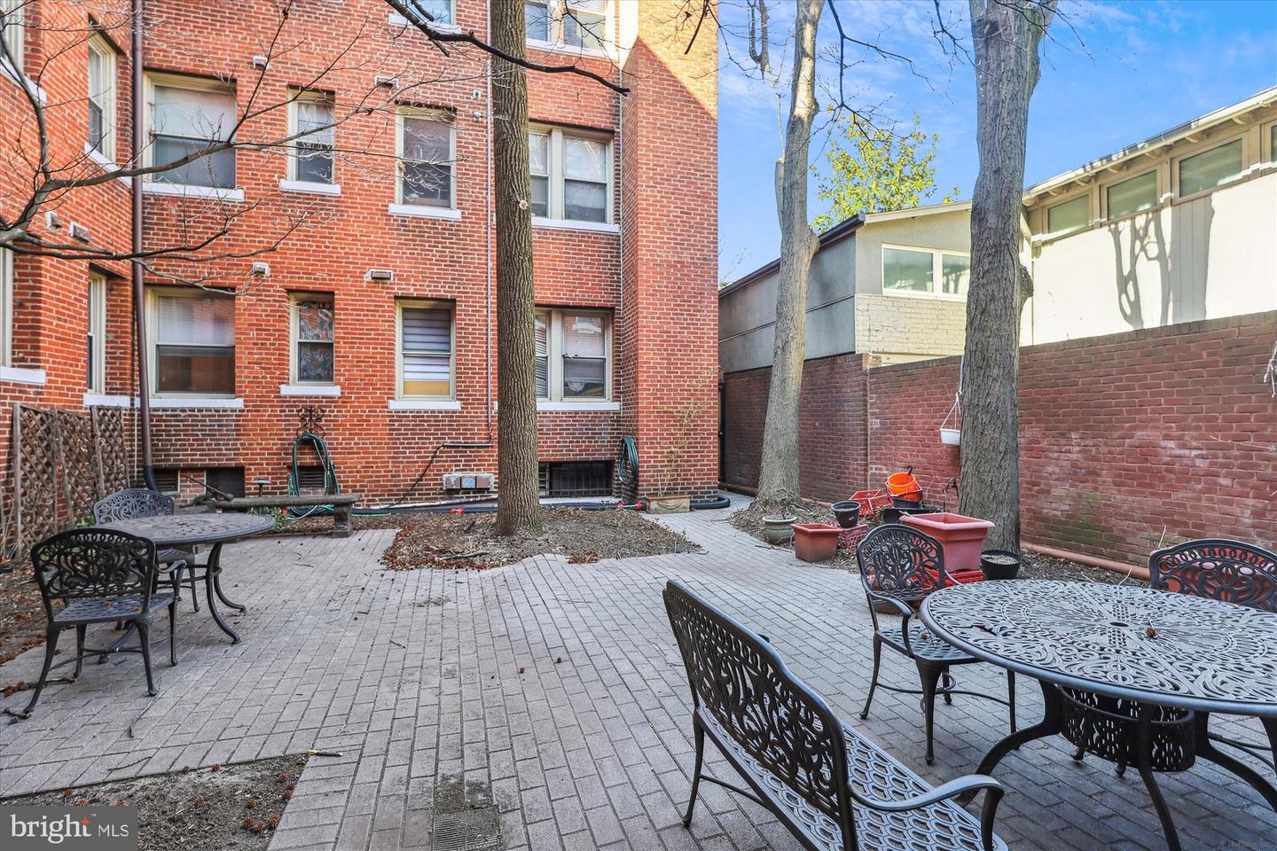 18 9TH ST NE #207, WASHINGTON, District Of Columbia 20002, 1 Bedroom Bedrooms, ,1 BathroomBathrooms,Residential,For sale,18 9TH ST NE #207,DCDC2186936 MLS # DCDC2186936