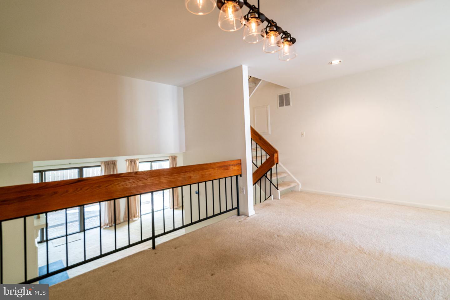 11681 NEWBRIDGE CT, RESTON, Virginia 20191, 4 Bedrooms Bedrooms, ,3 BathroomsBathrooms,Residential,For sale,11681 NEWBRIDGE CT,VAFX2230762 MLS # VAFX2230762