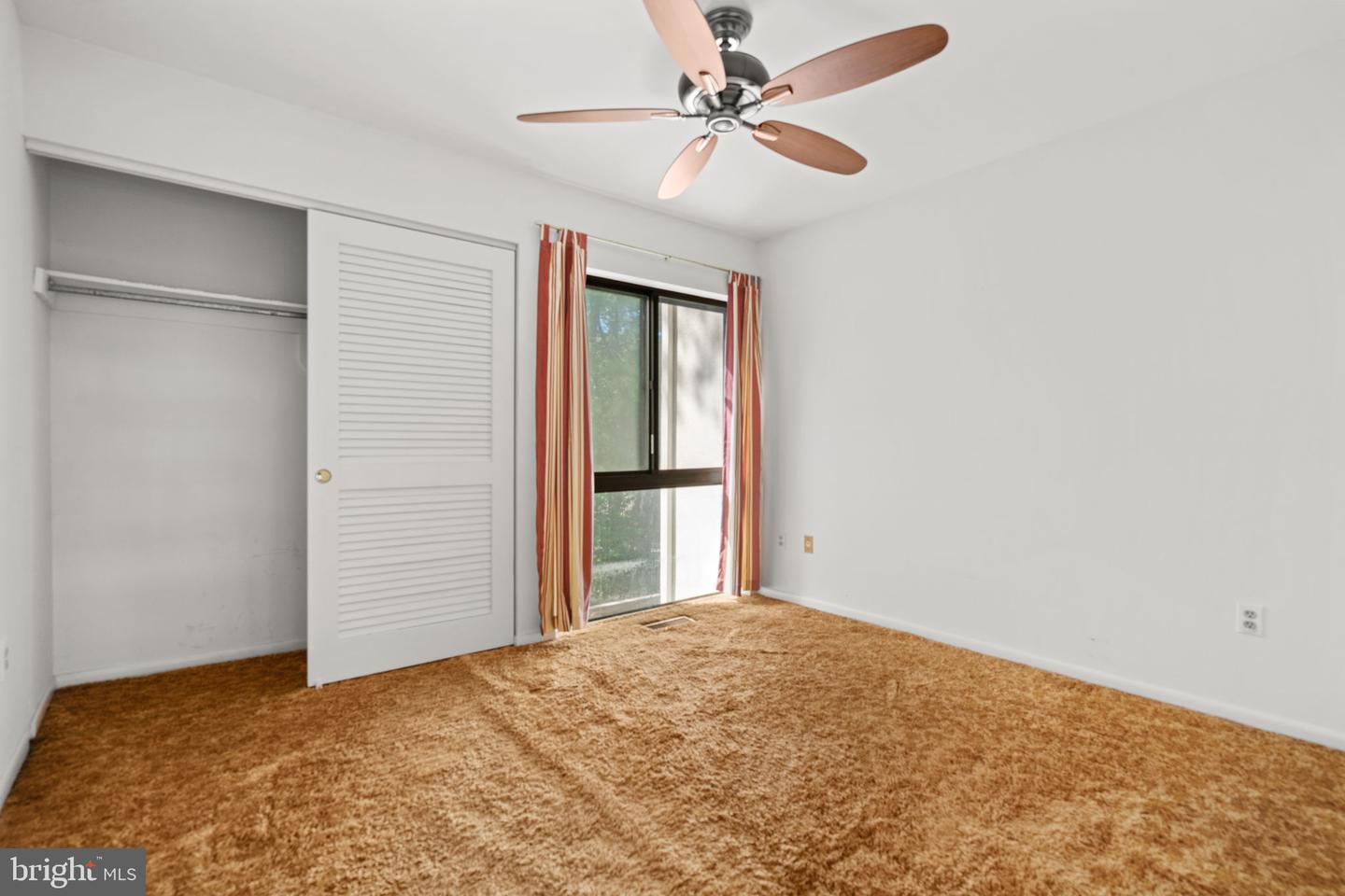 11681 NEWBRIDGE CT, RESTON, Virginia 20191, 4 Bedrooms Bedrooms, ,3 BathroomsBathrooms,Residential,For sale,11681 NEWBRIDGE CT,VAFX2230762 MLS # VAFX2230762