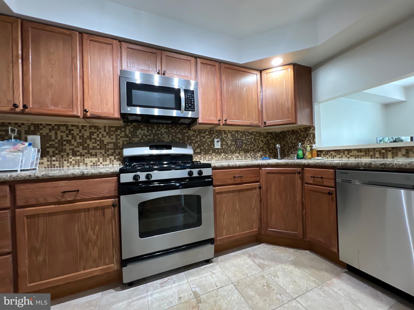 14370 GRINGSBY CT, CENTREVILLE, Virginia 20120, 2 Bedrooms Bedrooms, ,1 BathroomBathrooms,Residential,For sale,14370 GRINGSBY CT,VAFX2232768 MLS # VAFX2232768