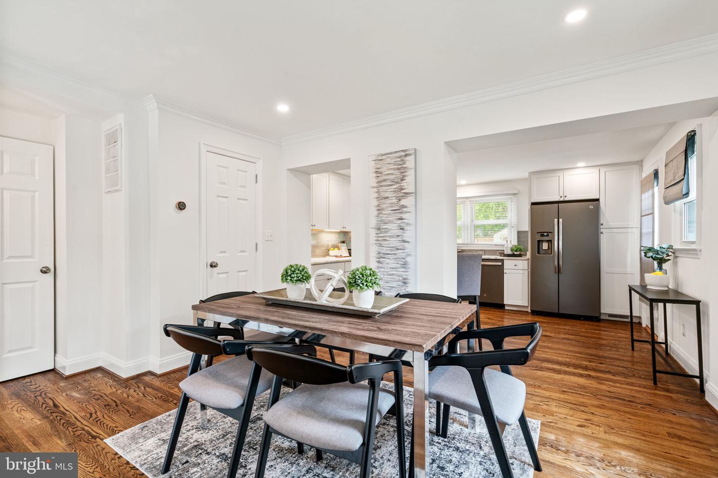 6005 MONTICELLO RD, ALEXANDRIA, Virginia 22303, 3 Bedrooms Bedrooms, ,2 BathroomsBathrooms,Residential,For sale,6005 MONTICELLO RD,VAFX2233252 MLS # VAFX2233252