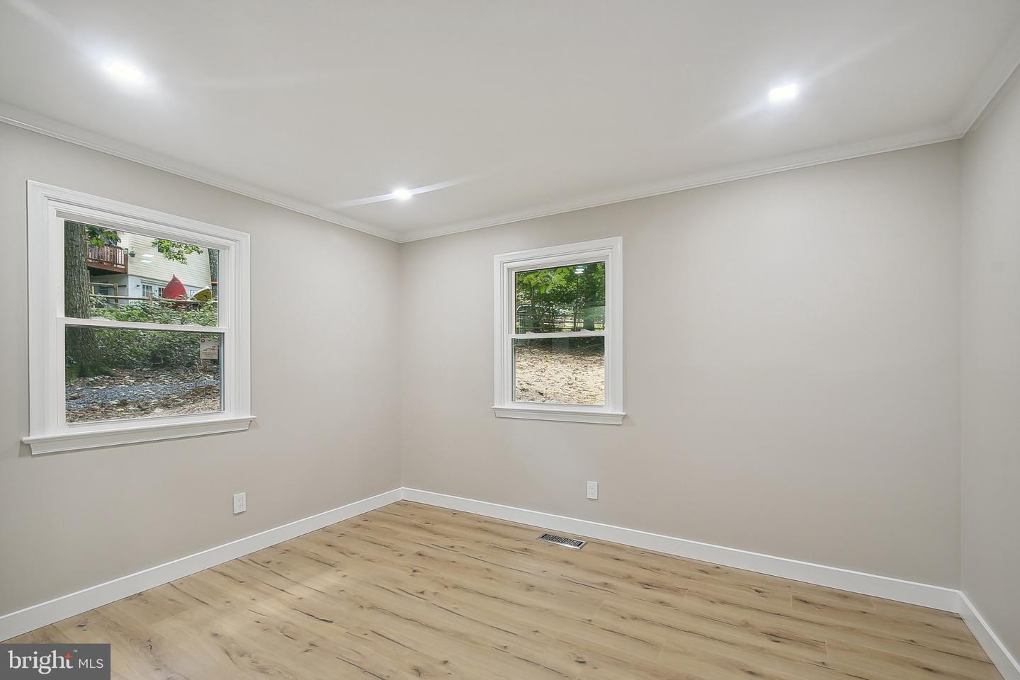 1901 RIDGE RD, HAYMARKET, Virginia 20169, 3 Bedrooms Bedrooms, ,2 BathroomsBathrooms,Residential,For sale,1901 RIDGE RD,VAPW2092120 MLS # VAPW2092120