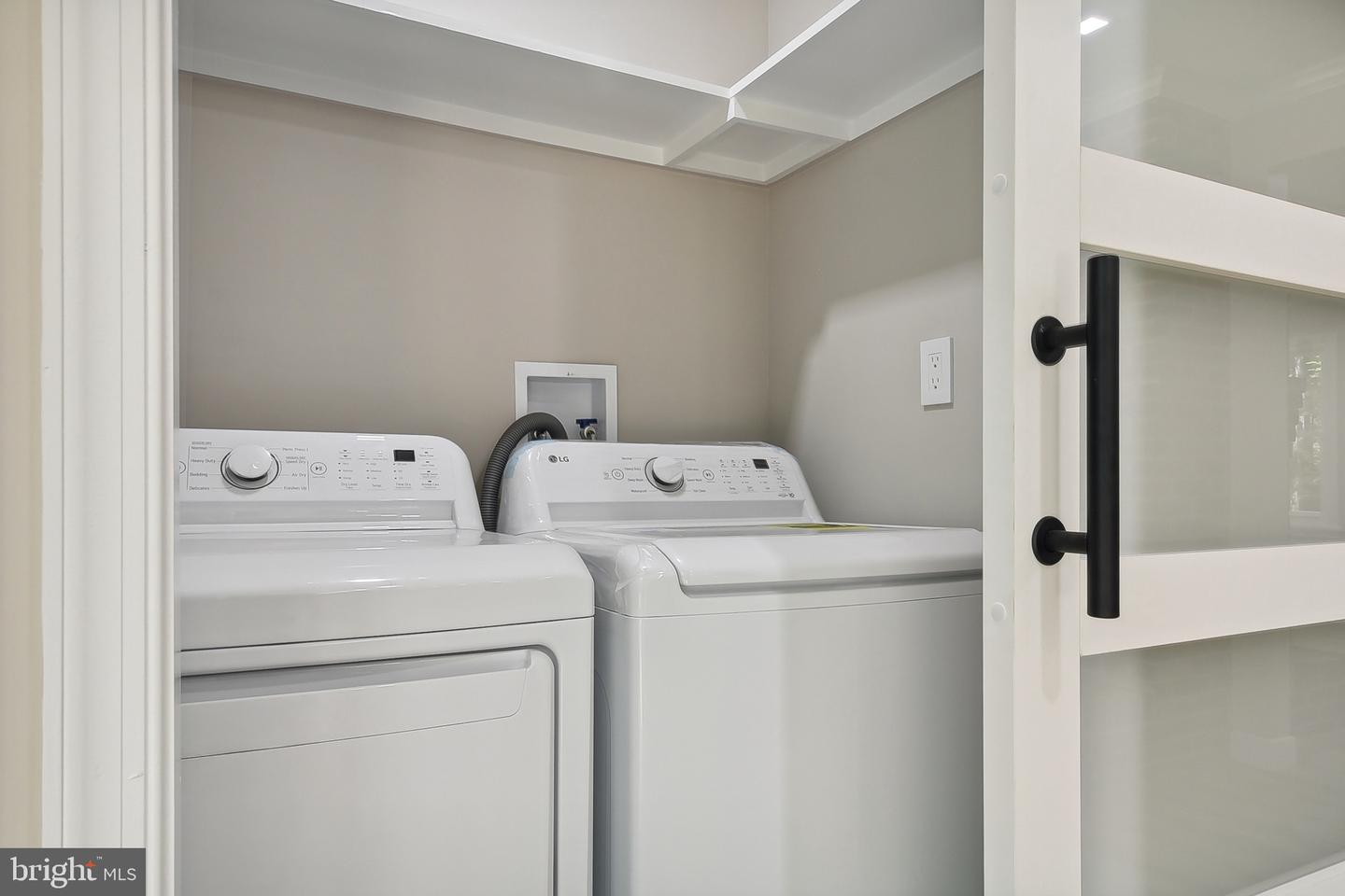 1901 RIDGE RD, HAYMARKET, Virginia 20169, 3 Bedrooms Bedrooms, ,2 BathroomsBathrooms,Residential,For sale,1901 RIDGE RD,VAPW2092120 MLS # VAPW2092120