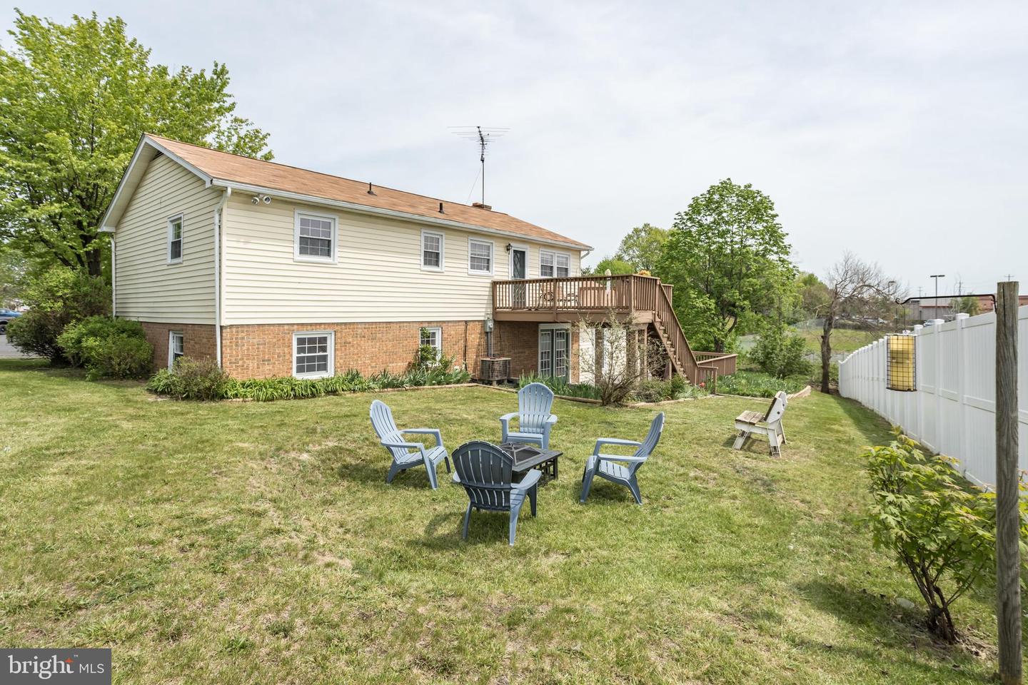 121 DOWNING CIR, STEPHENS CITY, Virginia 22655, 4 Bedrooms Bedrooms, ,2 BathroomsBathrooms,Residential,For sale,121 DOWNING CIR,VAFV2033650 MLS # VAFV2033650