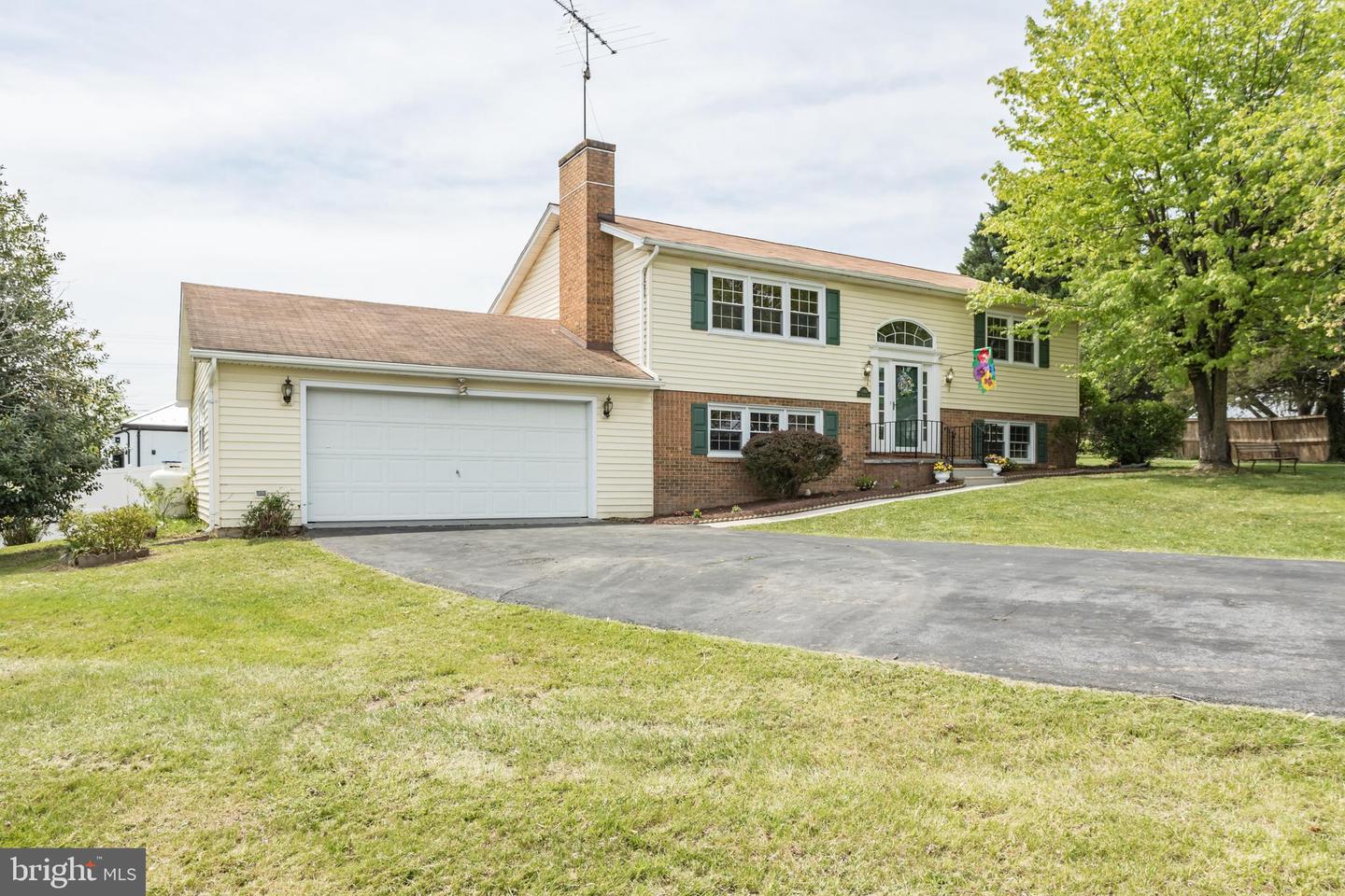 121 DOWNING CIR, STEPHENS CITY, Virginia 22655, 4 Bedrooms Bedrooms, ,2 BathroomsBathrooms,Residential,For sale,121 DOWNING CIR,VAFV2033650 MLS # VAFV2033650