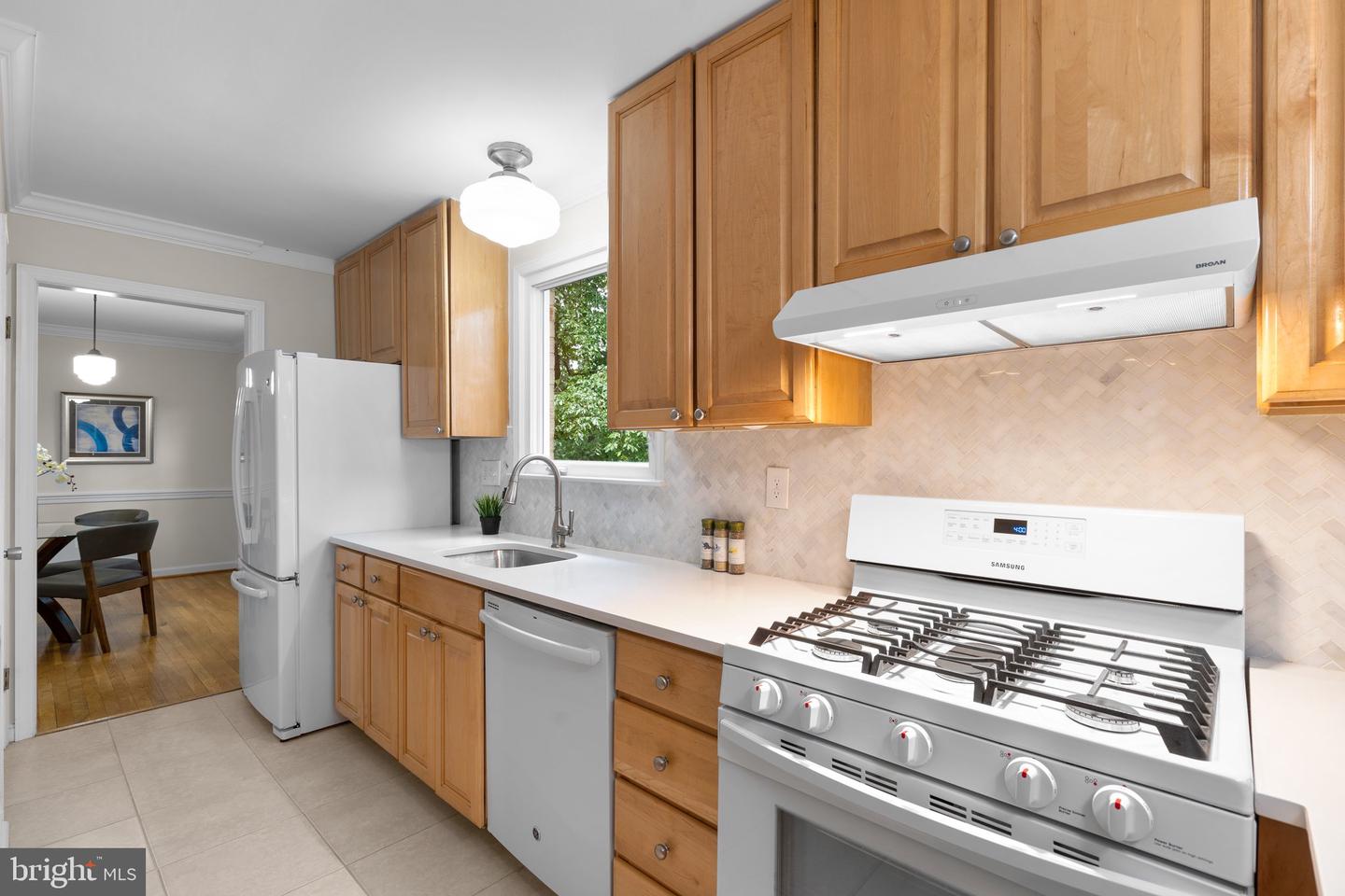 6929 CONSERVATION DR, SPRINGFIELD, Virginia 22153, 4 Bedrooms Bedrooms, ,2 BathroomsBathrooms,Residential,For sale,6929 CONSERVATION DR,VAFX2240446 MLS # VAFX2240446
