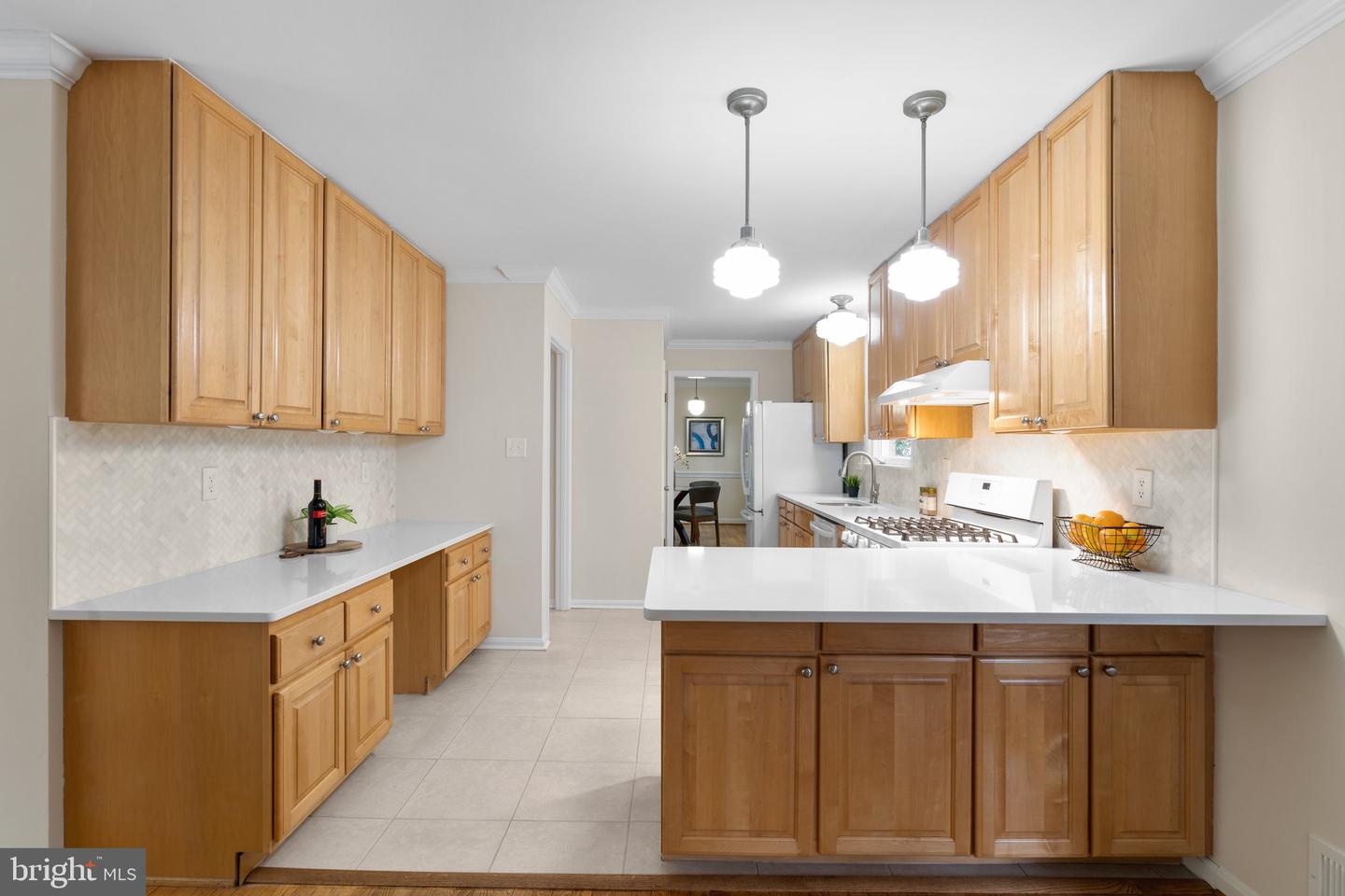 6929 CONSERVATION DR, SPRINGFIELD, Virginia 22153, 4 Bedrooms Bedrooms, ,2 BathroomsBathrooms,Residential,For sale,6929 CONSERVATION DR,VAFX2240446 MLS # VAFX2240446