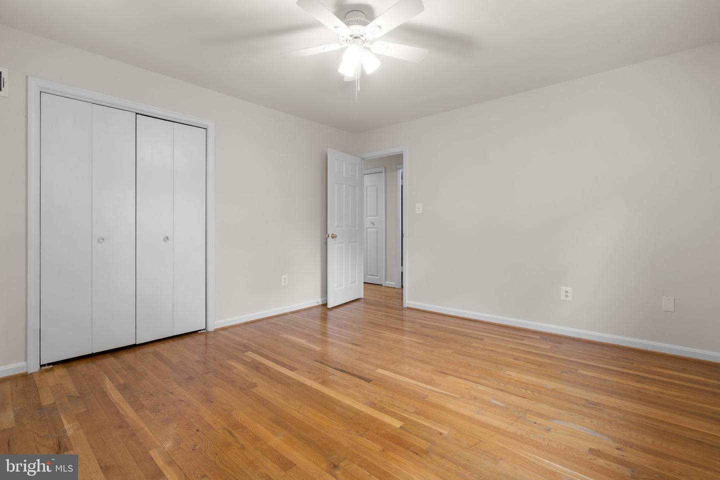6929 CONSERVATION DR, SPRINGFIELD, Virginia 22153, 4 Bedrooms Bedrooms, ,2 BathroomsBathrooms,Residential,For sale,6929 CONSERVATION DR,VAFX2240446 MLS # VAFX2240446