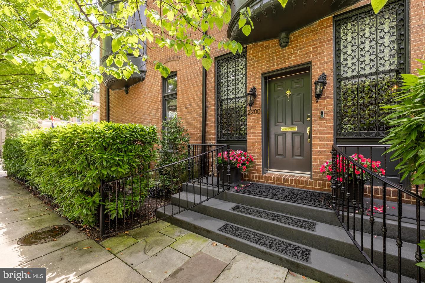 2200 DECATUR PL NW, WASHINGTON, District Of Columbia 20008, 5 Bedrooms Bedrooms, ,4 BathroomsBathrooms,Residential,For sale,2200 DECATUR PL NW,DCDC2201524 MLS # DCDC2201524