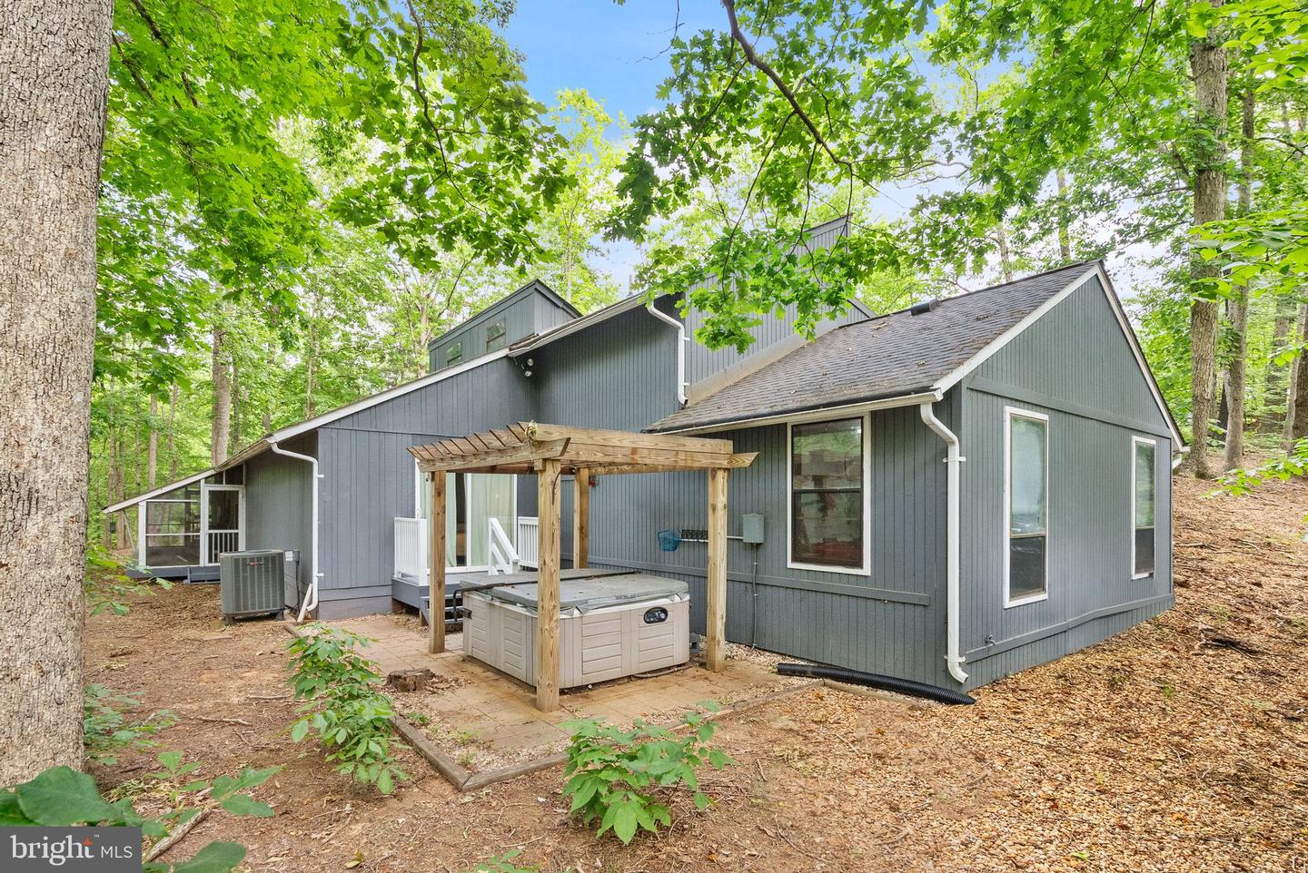 800 MT PLEASANT DR, LOCUST GROVE, Virginia 22508, 3 Bedrooms Bedrooms, ,3 BathroomsBathrooms,Residential,For sale,800 MT PLEASANT DR,VAOR2009736 MLS # VAOR2009736