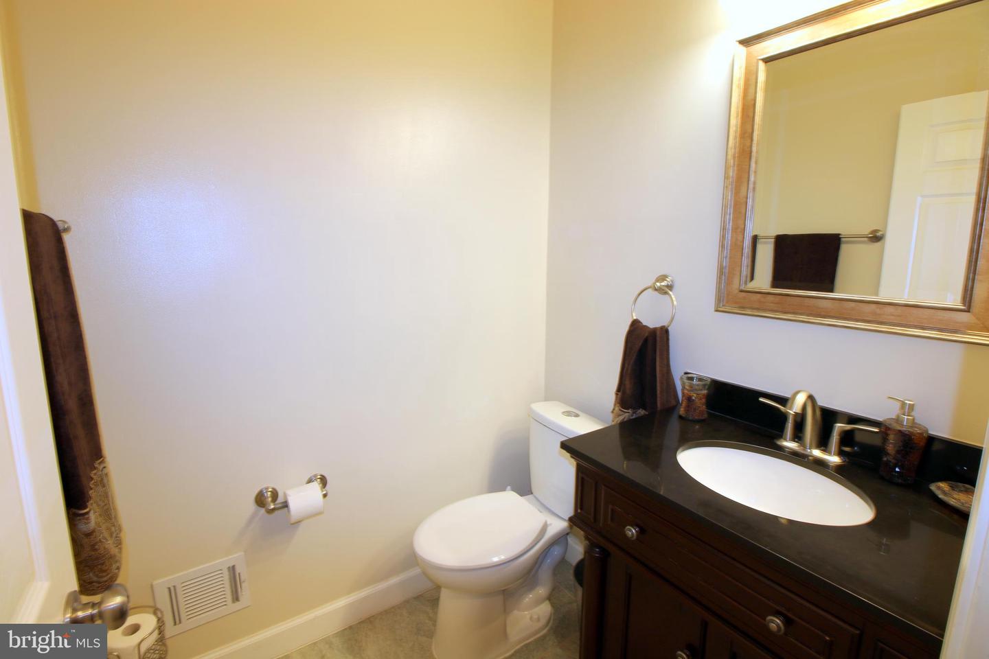 1300 PARK GARDEN LN, RESTON, Virginia 20194, 3 Bedrooms Bedrooms, ,3 BathroomsBathrooms,Residential,For sale,1300 PARK GARDEN LN,VAFX2243262 MLS # VAFX2243262