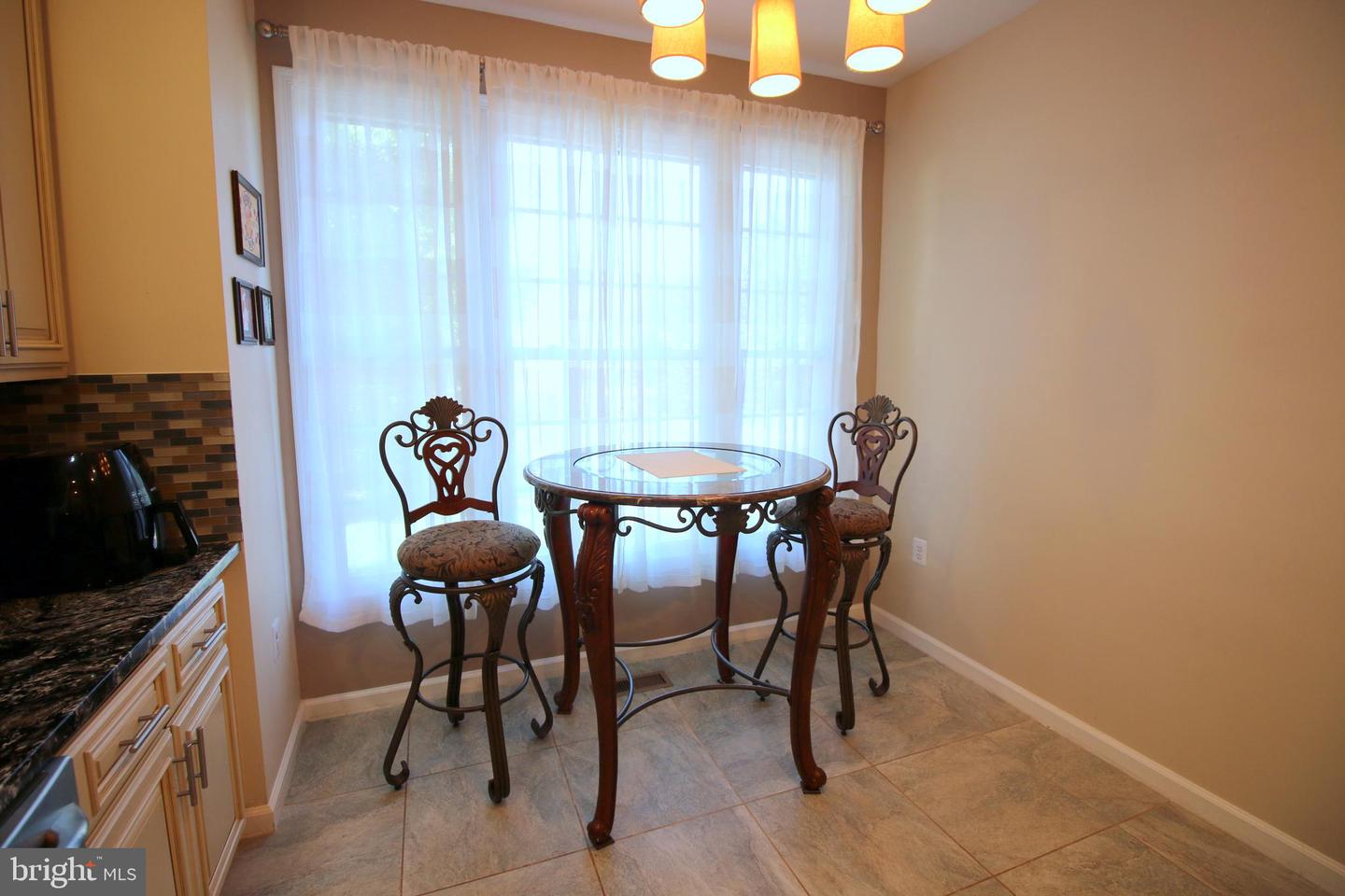 1300 PARK GARDEN LN, RESTON, Virginia 20194, 3 Bedrooms Bedrooms, ,3 BathroomsBathrooms,Residential,For sale,1300 PARK GARDEN LN,VAFX2243262 MLS # VAFX2243262