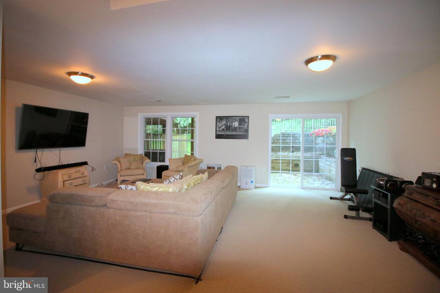 1300 PARK GARDEN LN, RESTON, Virginia 20194, 3 Bedrooms Bedrooms, ,3 BathroomsBathrooms,Residential,For sale,1300 PARK GARDEN LN,VAFX2243262 MLS # VAFX2243262