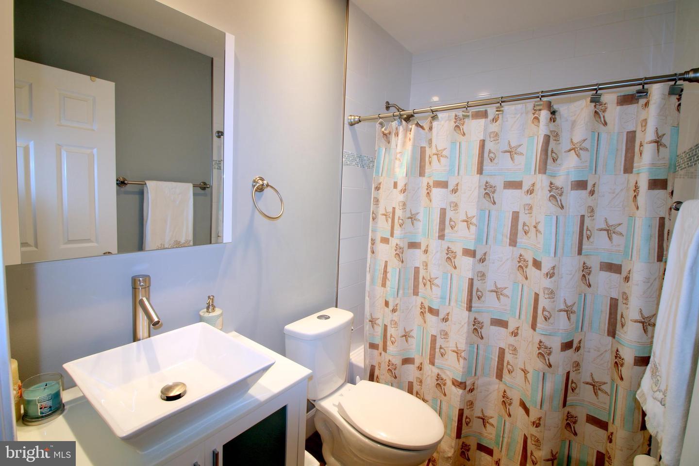 1300 PARK GARDEN LN, RESTON, Virginia 20194, 3 Bedrooms Bedrooms, ,3 BathroomsBathrooms,Residential,For sale,1300 PARK GARDEN LN,VAFX2243262 MLS # VAFX2243262