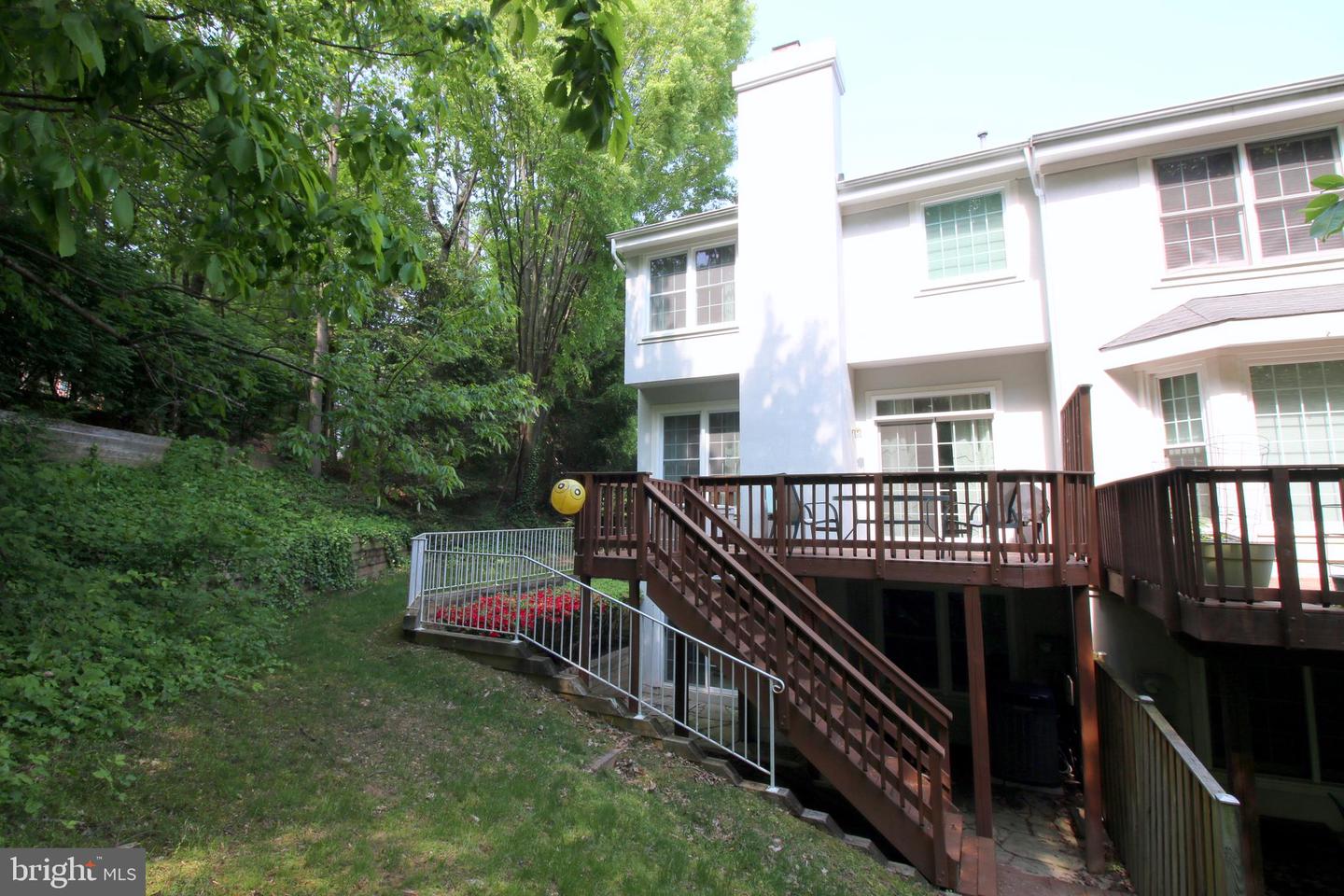 1300 PARK GARDEN LN, RESTON, Virginia 20194, 3 Bedrooms Bedrooms, ,3 BathroomsBathrooms,Residential,For sale,1300 PARK GARDEN LN,VAFX2243262 MLS # VAFX2243262