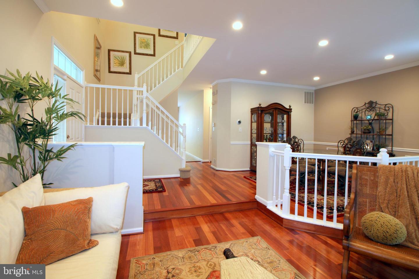 1300 PARK GARDEN LN, RESTON, Virginia 20194, 3 Bedrooms Bedrooms, ,3 BathroomsBathrooms,Residential,For sale,1300 PARK GARDEN LN,VAFX2243262 MLS # VAFX2243262
