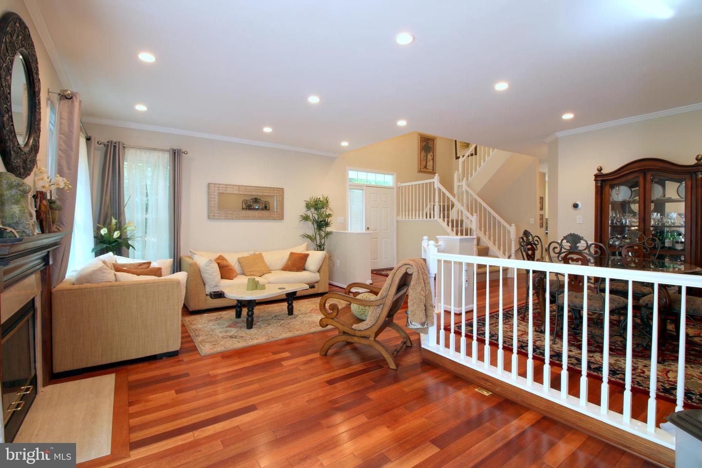 1300 PARK GARDEN LN, RESTON, Virginia 20194, 3 Bedrooms Bedrooms, ,3 BathroomsBathrooms,Residential,For sale,1300 PARK GARDEN LN,VAFX2243262 MLS # VAFX2243262