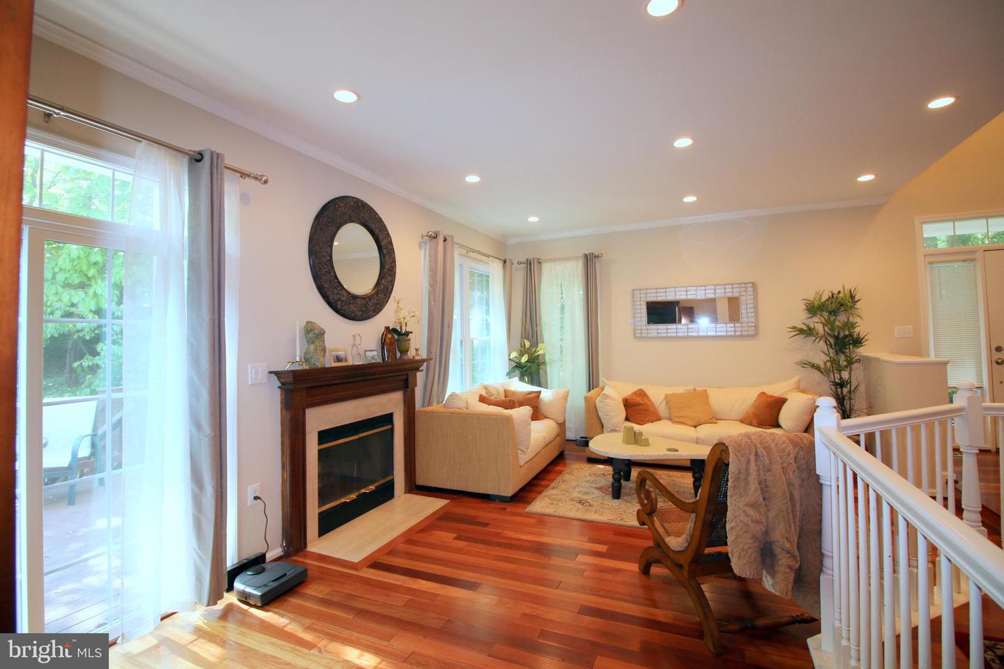 1300 PARK GARDEN LN, RESTON, Virginia 20194, 3 Bedrooms Bedrooms, ,3 BathroomsBathrooms,Residential,For sale,1300 PARK GARDEN LN,VAFX2243262 MLS # VAFX2243262