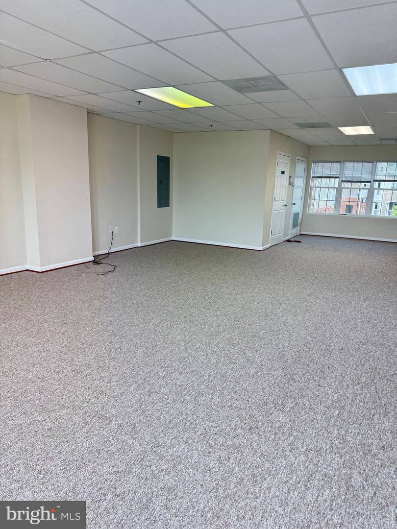 13885 HEDGEWOOD DR #341, WOODBRIDGE, Virginia 22193, ,Land,For sale,13885 HEDGEWOOD DR #341,VAPW2071670 MLS # VAPW2071670
