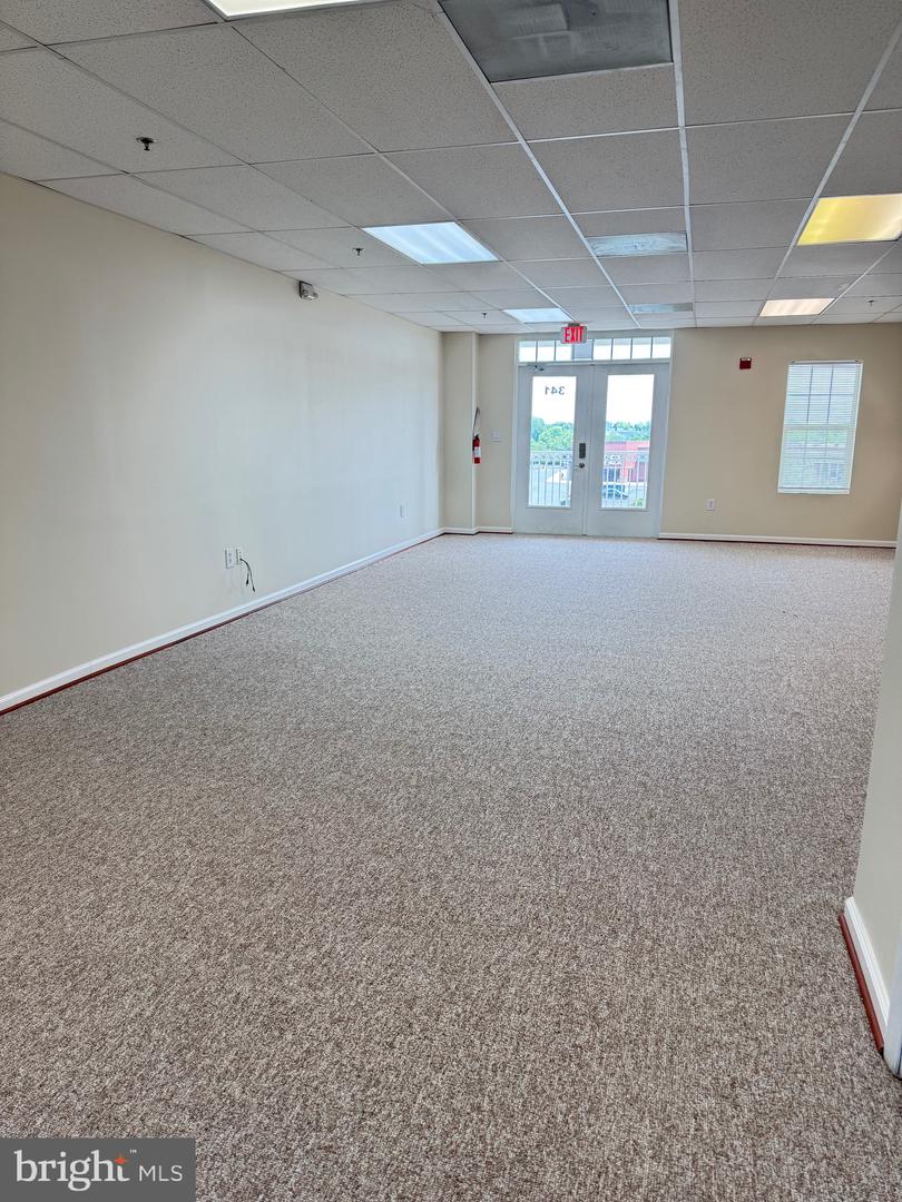 13885 HEDGEWOOD DR #341, WOODBRIDGE, Virginia 22193, ,Land,For sale,13885 HEDGEWOOD DR #341,VAPW2071670 MLS # VAPW2071670