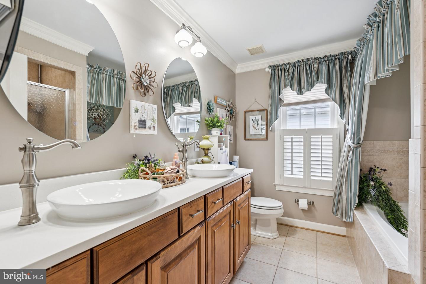 2606 CAROLINE ST, FREDERICKSBURG, Virginia 22401, 3 Bedrooms Bedrooms, ,2 BathroomsBathrooms,Residential,For sale,2606 CAROLINE ST,VAFB2008354 MLS # VAFB2008354