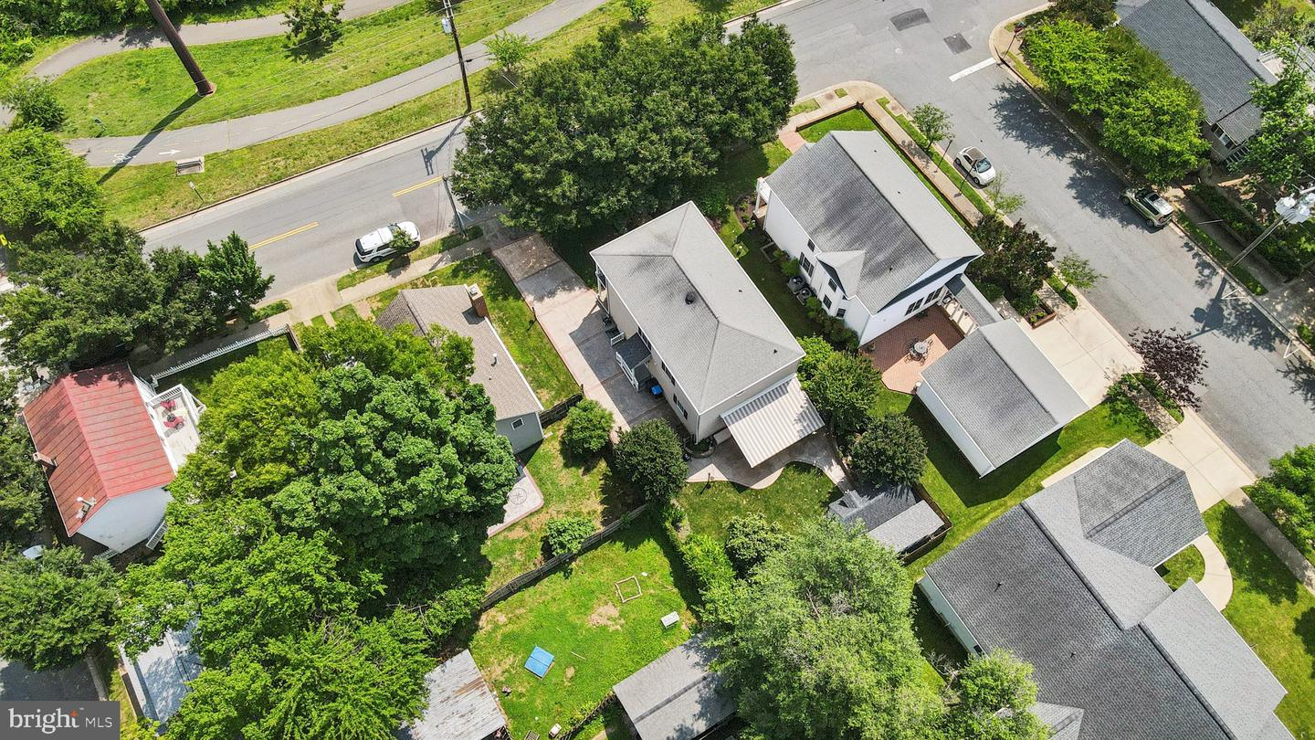 2606 CAROLINE ST, FREDERICKSBURG, Virginia 22401, 3 Bedrooms Bedrooms, ,2 BathroomsBathrooms,Residential,For sale,2606 CAROLINE ST,VAFB2008354 MLS # VAFB2008354