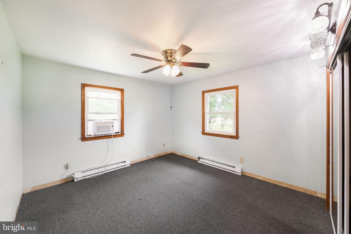 12610 NORTHUMBERLAND HWY, HEATHSVILLE, Virginia 22473, 2 Bedrooms Bedrooms, ,1 BathroomBathrooms,Residential,For sale,12610 NORTHUMBERLAND HWY,VANV2001632 MLS # VANV2001632