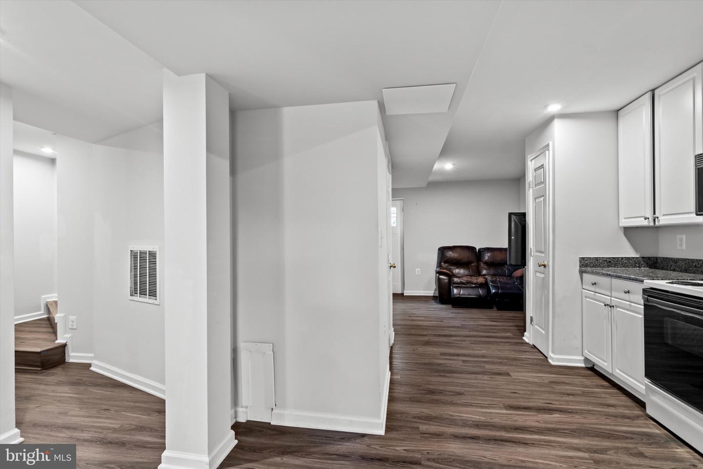 10462 BRACKETS FORD CIR, MANASSAS, Virginia 20110, 6 Bedrooms Bedrooms, ,3 BathroomsBathrooms,Residential,For sale,10462 BRACKETS FORD CIR,VAMN2008448 MLS # VAMN2008448