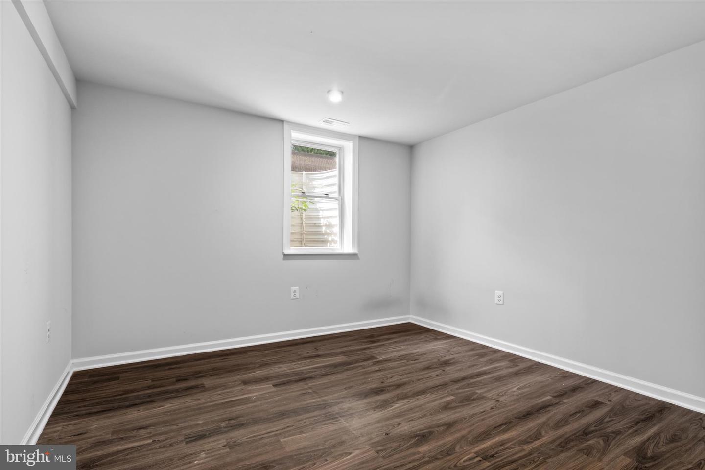 10462 BRACKETS FORD CIR, MANASSAS, Virginia 20110, 6 Bedrooms Bedrooms, ,3 BathroomsBathrooms,Residential,For sale,10462 BRACKETS FORD CIR,VAMN2008448 MLS # VAMN2008448