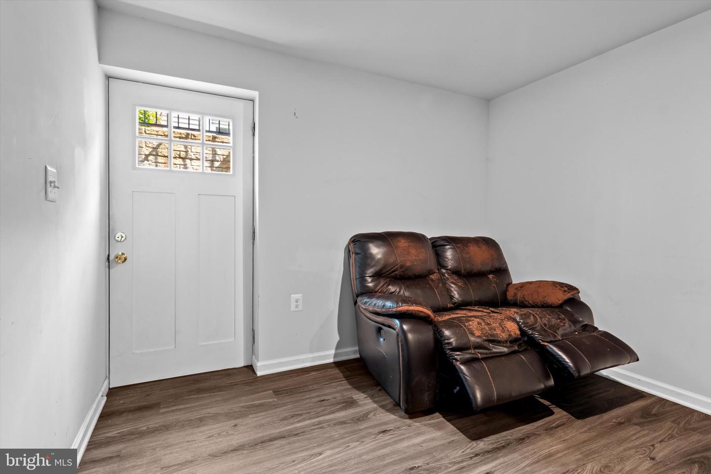 10462 BRACKETS FORD CIR, MANASSAS, Virginia 20110, 6 Bedrooms Bedrooms, ,3 BathroomsBathrooms,Residential,For sale,10462 BRACKETS FORD CIR,VAMN2008448 MLS # VAMN2008448