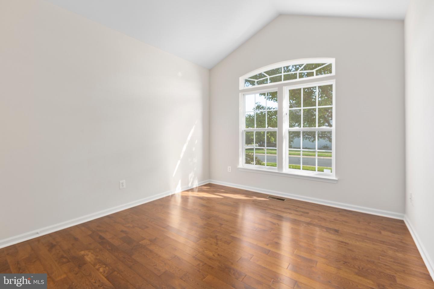 5910 W CARNIFEX FERRY RD, FREDERICKSBURG, Virginia 22407, 3 Bedrooms Bedrooms, ,3 BathroomsBathrooms,Residential,For sale,5910 W CARNIFEX FERRY RD,VASP2033746 MLS # VASP2033746