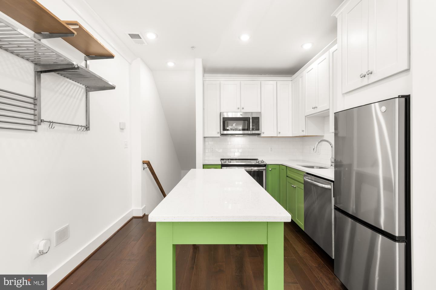 7229 GEORGIA AVE NW #A, WASHINGTON, District Of Columbia 20012, 1 Bedroom Bedrooms, ,1 BathroomBathrooms,Residential,For sale,7229 GEORGIA AVE NW #A,DCDC2204384 MLS # DCDC2204384