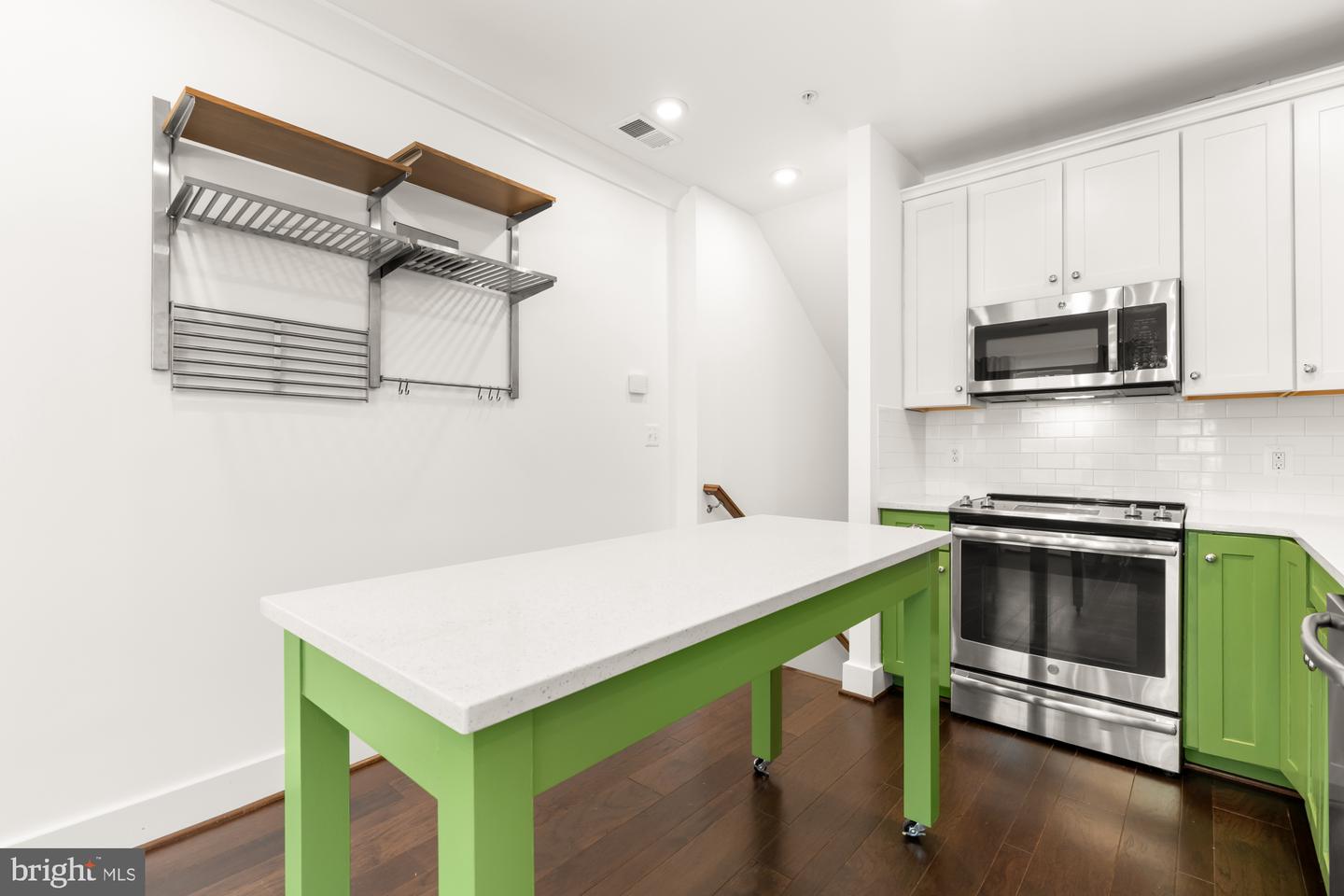 7229 GEORGIA AVE NW #A, WASHINGTON, District Of Columbia 20012, 1 Bedroom Bedrooms, ,1 BathroomBathrooms,Residential,For sale,7229 GEORGIA AVE NW #A,DCDC2204384 MLS # DCDC2204384