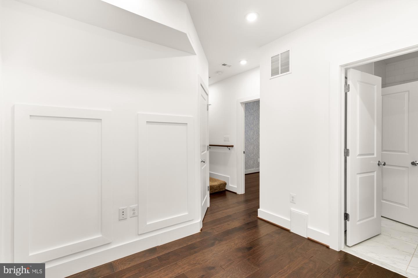 7229 GEORGIA AVE NW #A, WASHINGTON, District Of Columbia 20012, 1 Bedroom Bedrooms, ,1 BathroomBathrooms,Residential,For sale,7229 GEORGIA AVE NW #A,DCDC2204384 MLS # DCDC2204384