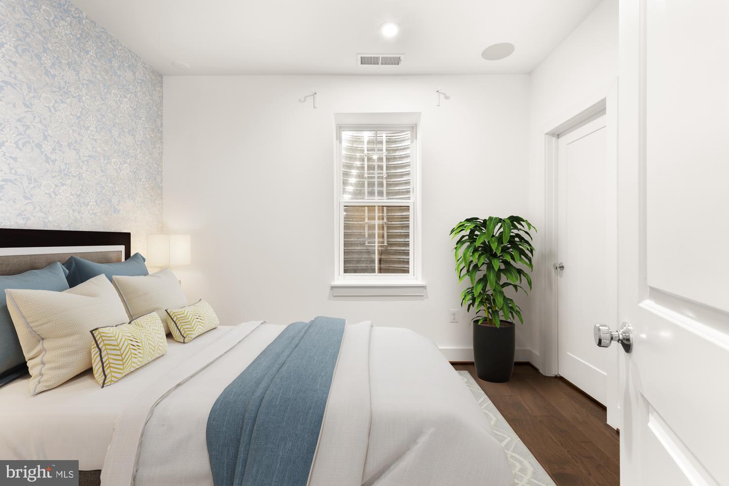 7229 GEORGIA AVE NW #A, WASHINGTON, District Of Columbia 20012, 1 Bedroom Bedrooms, ,1 BathroomBathrooms,Residential,For sale,7229 GEORGIA AVE NW #A,DCDC2204384 MLS # DCDC2204384