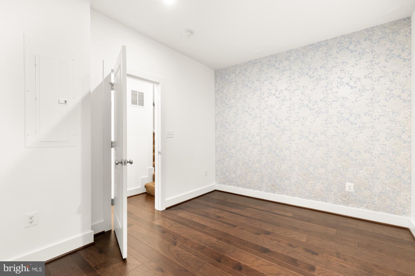 7229 GEORGIA AVE NW #A, WASHINGTON, District Of Columbia 20012, 1 Bedroom Bedrooms, ,1 BathroomBathrooms,Residential,For sale,7229 GEORGIA AVE NW #A,DCDC2204384 MLS # DCDC2204384