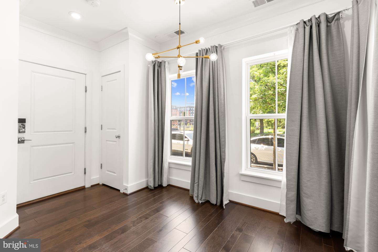 7229 GEORGIA AVE NW #A, WASHINGTON, District Of Columbia 20012, 1 Bedroom Bedrooms, ,1 BathroomBathrooms,Residential,For sale,7229 GEORGIA AVE NW #A,DCDC2204384 MLS # DCDC2204384