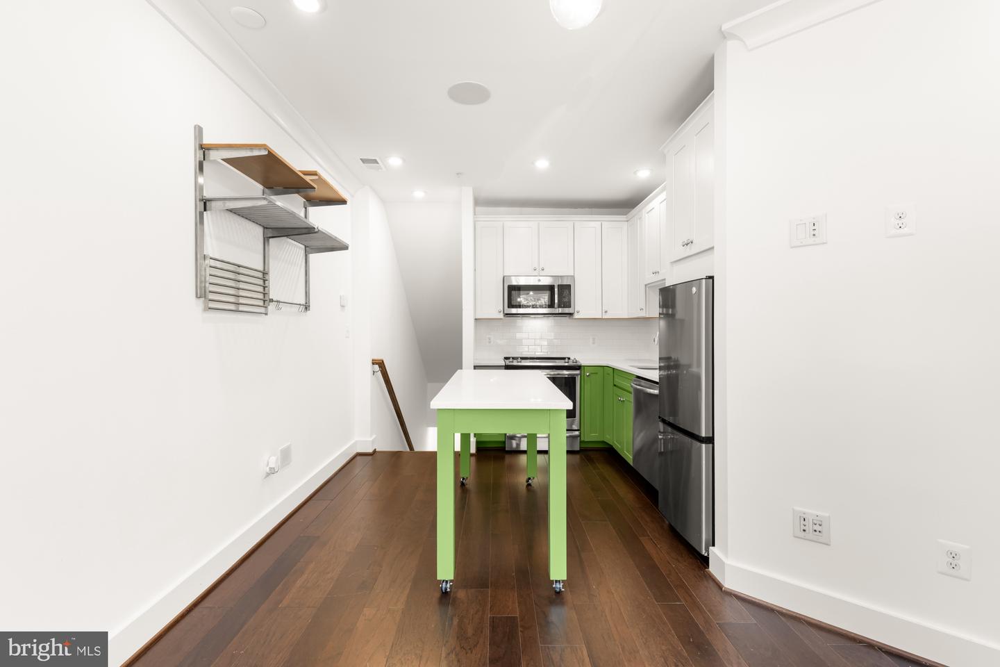 7229 GEORGIA AVE NW #A, WASHINGTON, District Of Columbia 20012, 1 Bedroom Bedrooms, ,1 BathroomBathrooms,Residential,For sale,7229 GEORGIA AVE NW #A,DCDC2204384 MLS # DCDC2204384