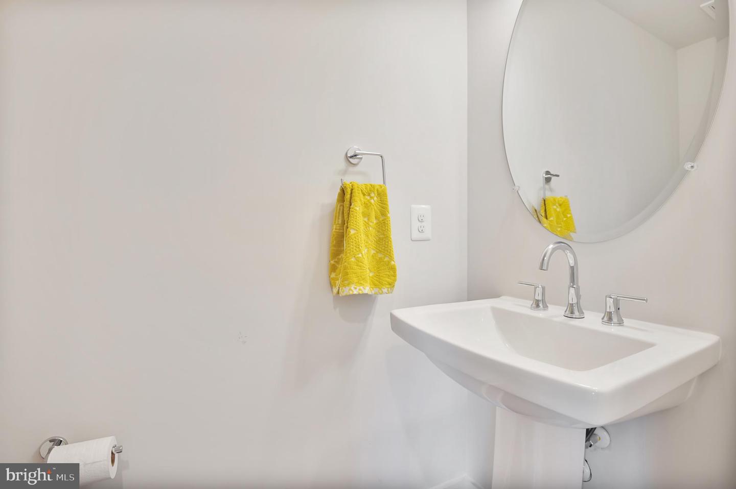 5146 RIDGEVIEW RETREAT DR, CHANTILLY, Virginia 20151, 4 Bedrooms Bedrooms, ,3 BathroomsBathrooms,Residential,For sale,5146 RIDGEVIEW RETREAT DR,VAFX2245886 MLS # VAFX2245886