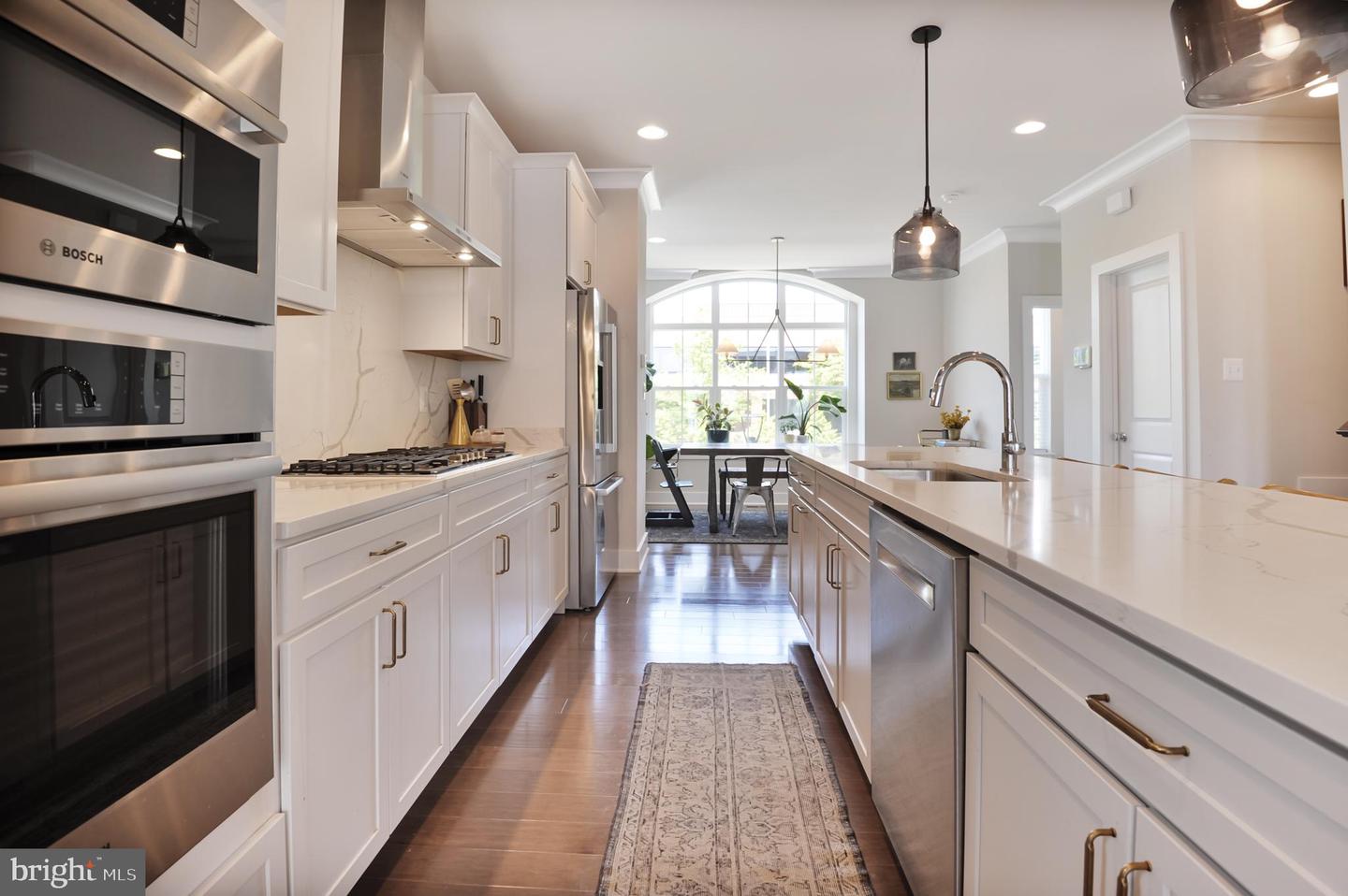 5146 RIDGEVIEW RETREAT DR, CHANTILLY, Virginia 20151, 4 Bedrooms Bedrooms, ,3 BathroomsBathrooms,Residential,For sale,5146 RIDGEVIEW RETREAT DR,VAFX2245886 MLS # VAFX2245886
