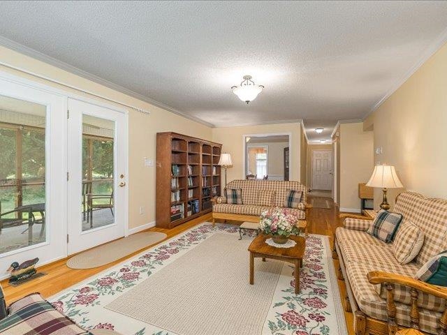 41 HICKORY NUT LN, STAUNTON, Virginia 24401, 3 Bedrooms Bedrooms, ,2 BathroomsBathrooms,Residential,41 HICKORY NUT LN,665564 MLS # 665564