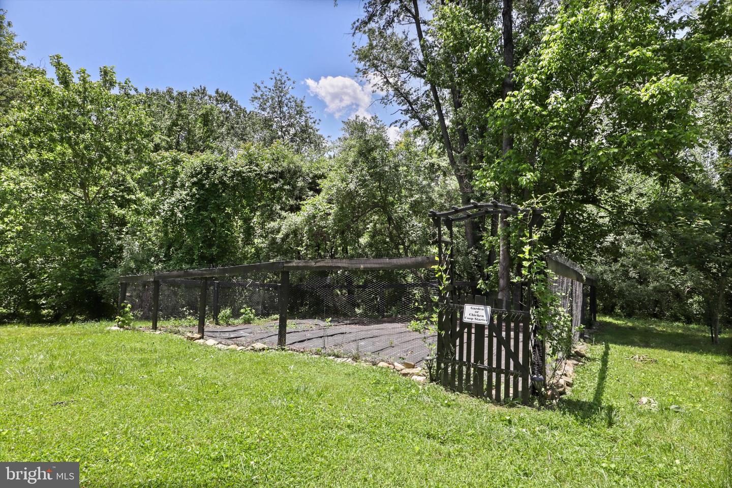 37009 PHILOMONT RD, PURCELLVILLE, Virginia 20132, 5 Bedrooms Bedrooms, ,3 BathroomsBathrooms,Residential,For sale,37009 PHILOMONT RD,VALO2093746 MLS # VALO2093746