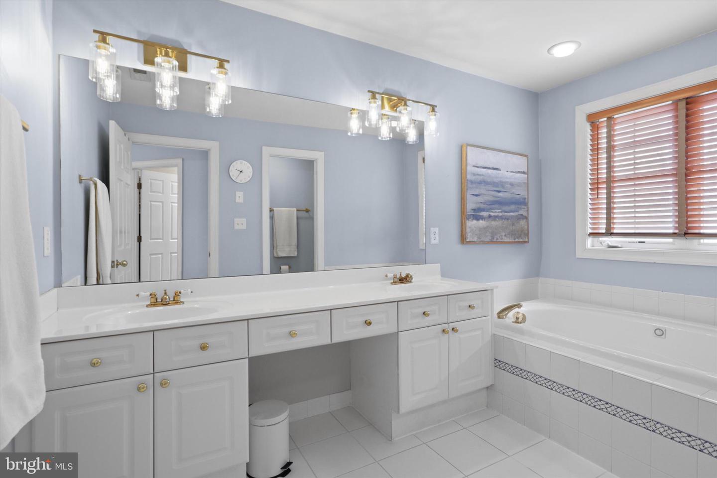 37009 PHILOMONT RD, PURCELLVILLE, Virginia 20132, 5 Bedrooms Bedrooms, ,3 BathroomsBathrooms,Residential,For sale,37009 PHILOMONT RD,VALO2093746 MLS # VALO2093746