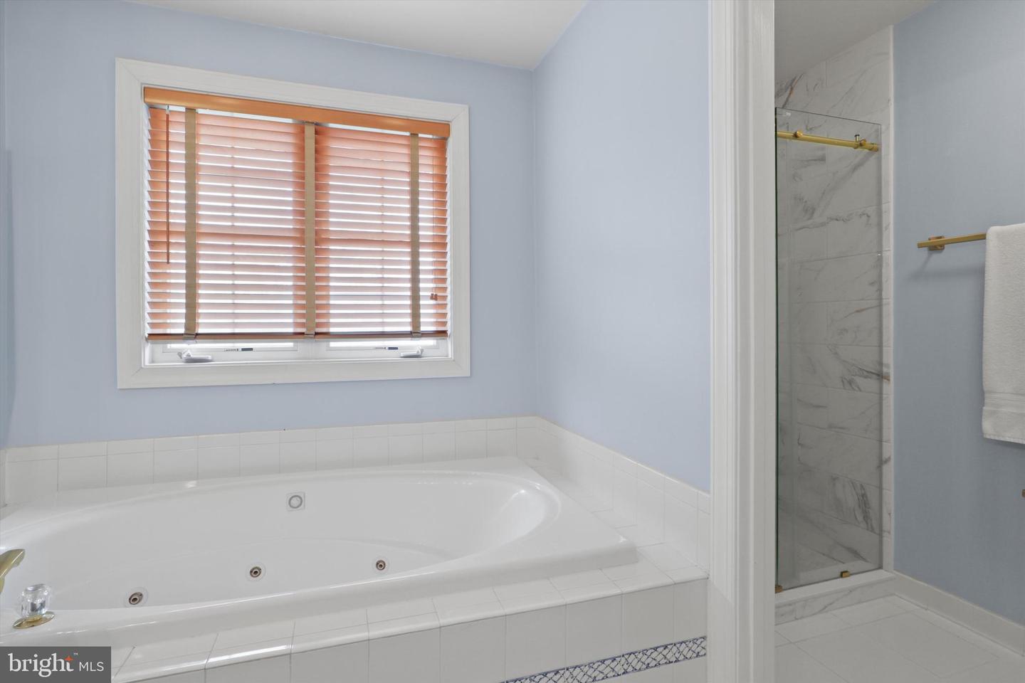 37009 PHILOMONT RD, PURCELLVILLE, Virginia 20132, 5 Bedrooms Bedrooms, ,3 BathroomsBathrooms,Residential,For sale,37009 PHILOMONT RD,VALO2093746 MLS # VALO2093746