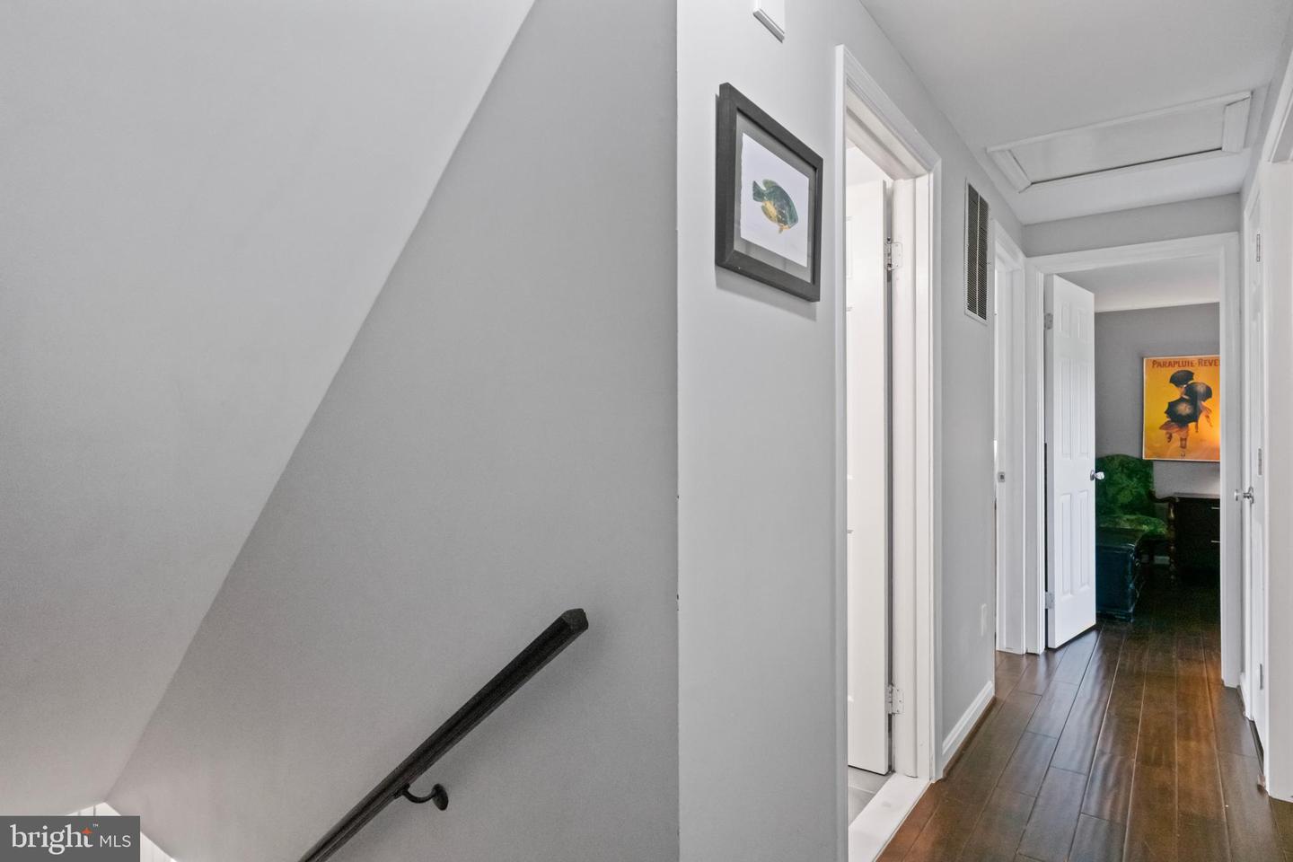 202 TRAIL CT, STERLING, Virginia 20164, 4 Bedrooms Bedrooms, ,3 BathroomsBathrooms,Residential,For sale,202 TRAIL CT,VALO2095424 MLS # VALO2095424