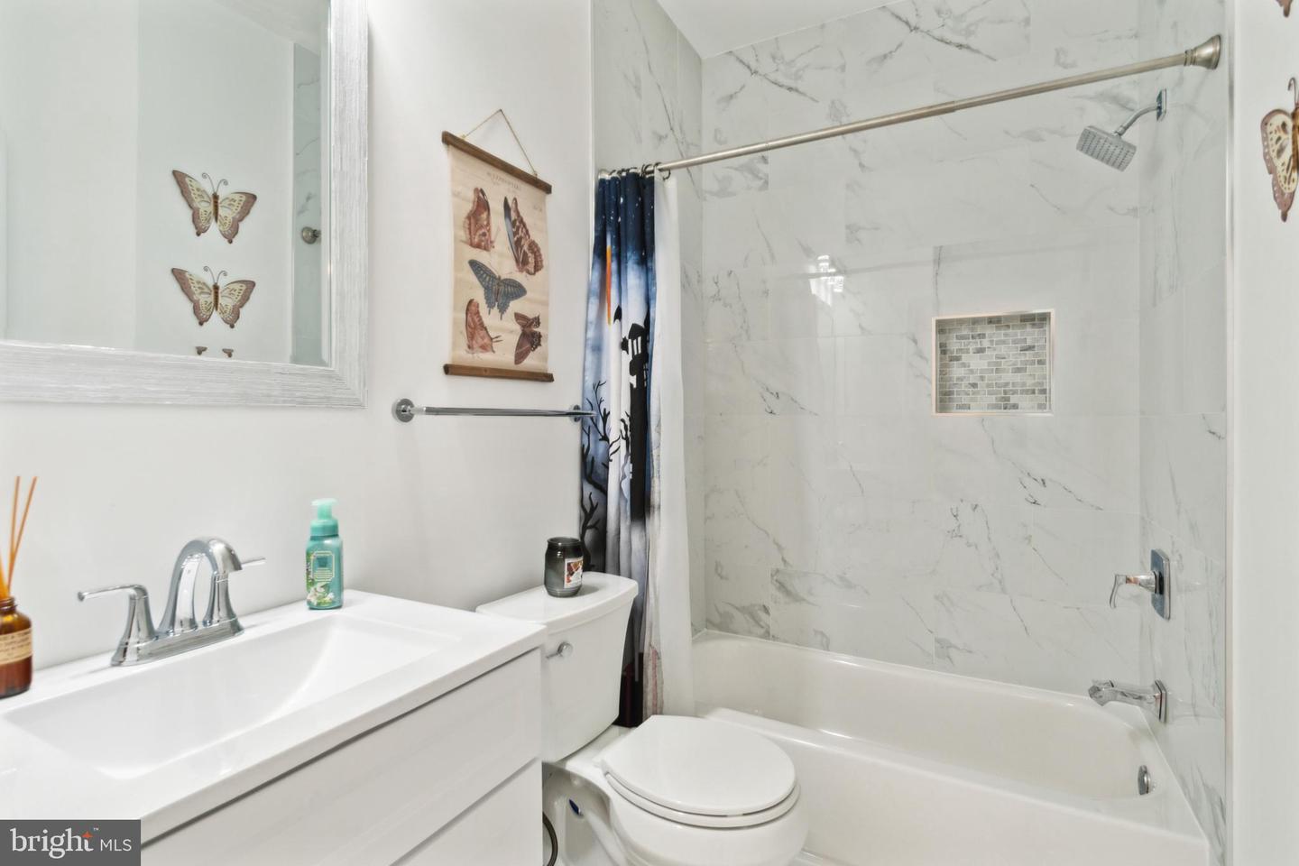 5310 B ST SE, WASHINGTON, District Of Columbia 20019, 4 Bedrooms Bedrooms, ,3 BathroomsBathrooms,Residential,For sale,5310 B ST SE,DCDC2202512 MLS # DCDC2202512